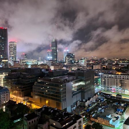 Platinum Towers Apartment With Parking By Renters Prestige Varsovia Exterior foto